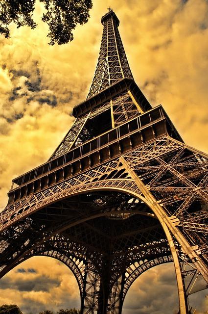 5 idées pour célébrer la riche histoire de Paris à petit prix